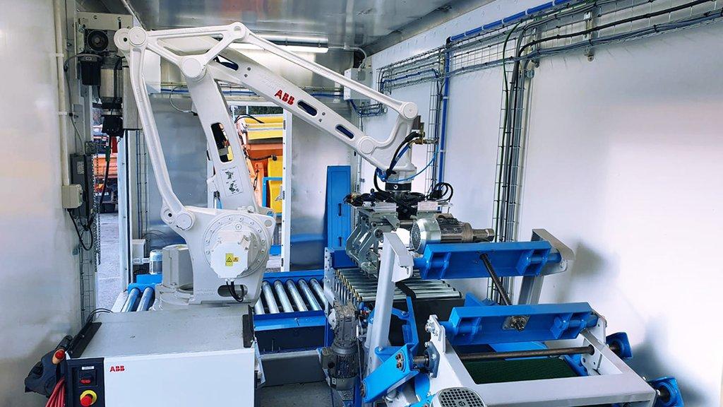 Bagging and palletizing